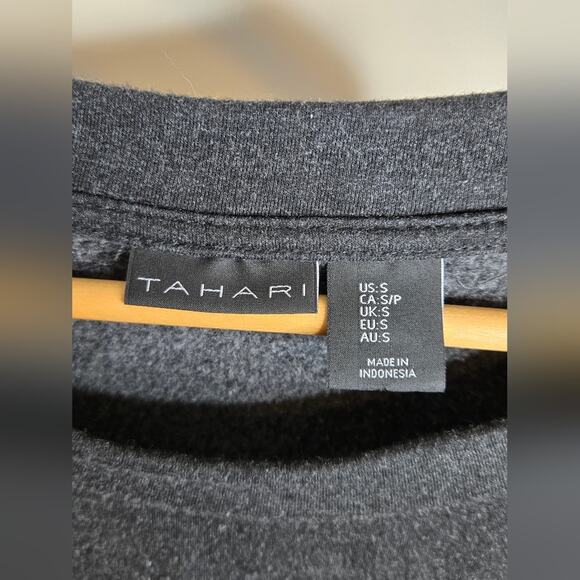 TAHARI Charcoal Gray Sweatshirt with Button Accents Longsleeve Scoop Neck Small - Picture 5 of 6